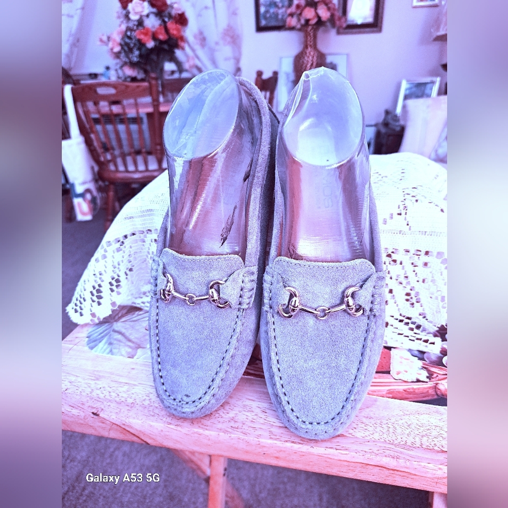 NWOT Boemos Italy Womens Gray Suede Slip On Horse Bit Driving Loafers Sz.8